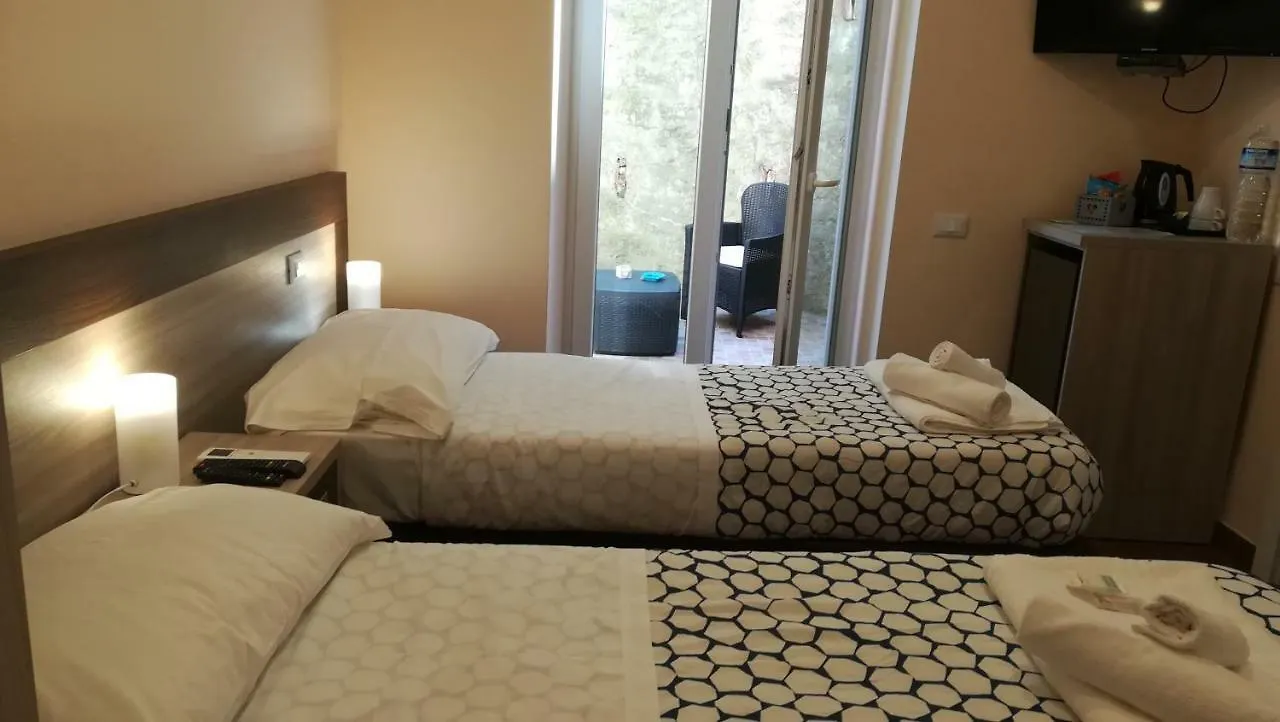 Hotel Good Night Moon La Spezia