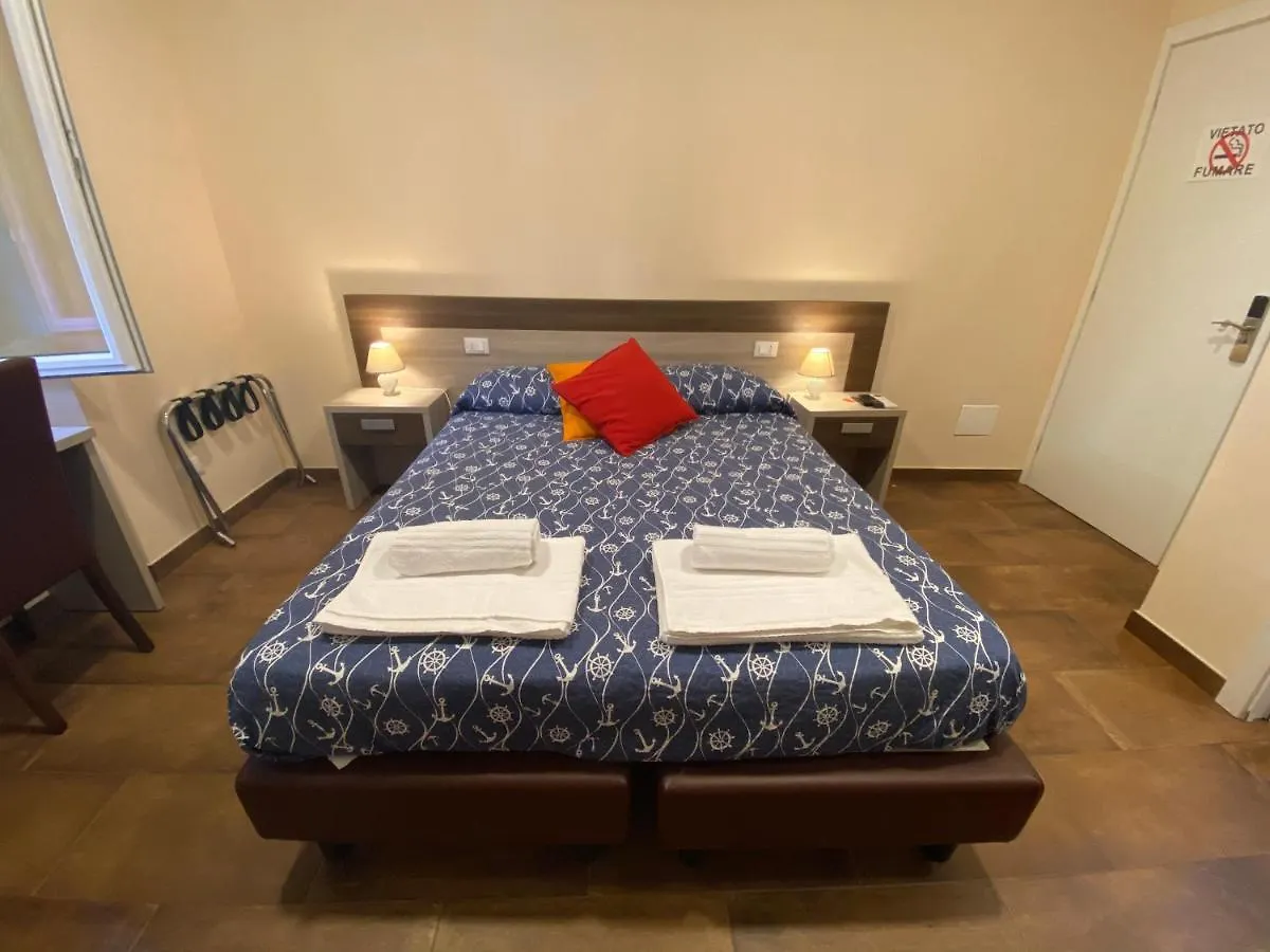 Hotel Good Night Moon à La Spezia Maison d'hôtes
